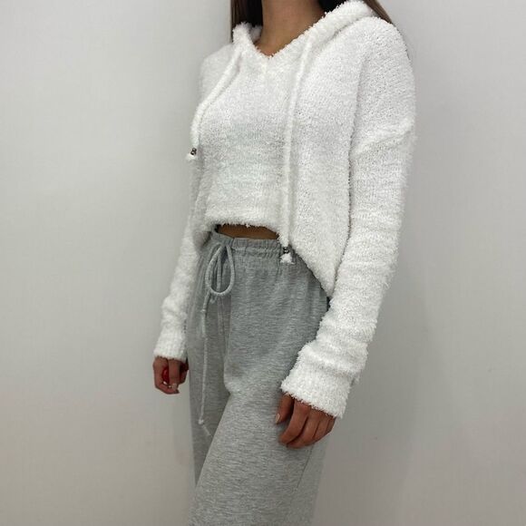 NWT White Fuzzy Hoodie Pullover - Picture 5 of 6